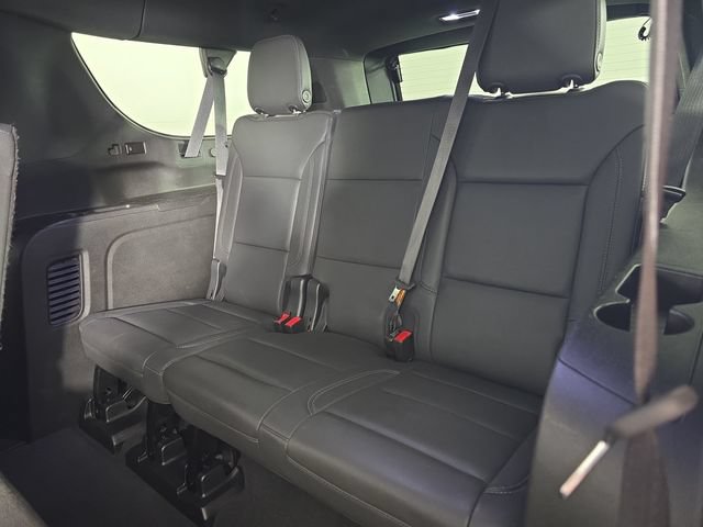 Certified 2023 Chevrolet Suburban Z71 w/ Luxury Package AWD/4WD image 31
