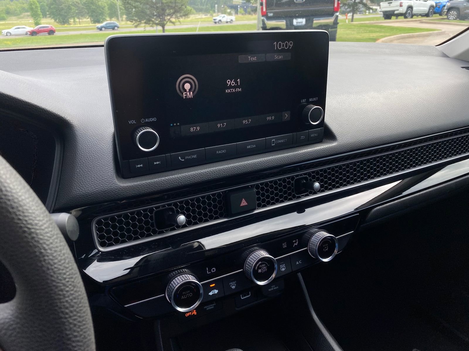 Used 2024 Honda Civic LX image 15