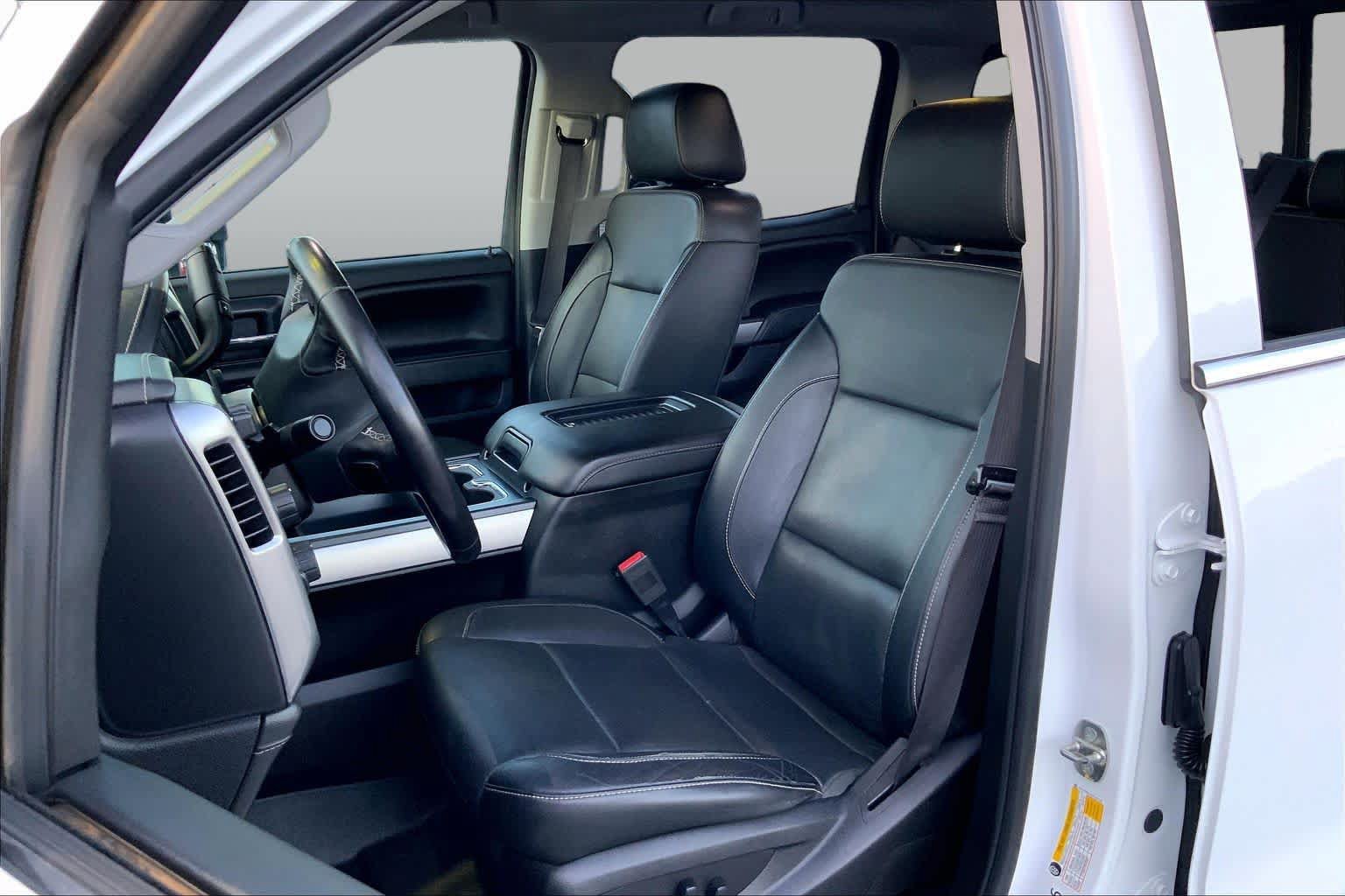 Used 2018 Chevrolet Silverado 2500 LTZ w/ Duramax Plus Package AWD/4WD image 7