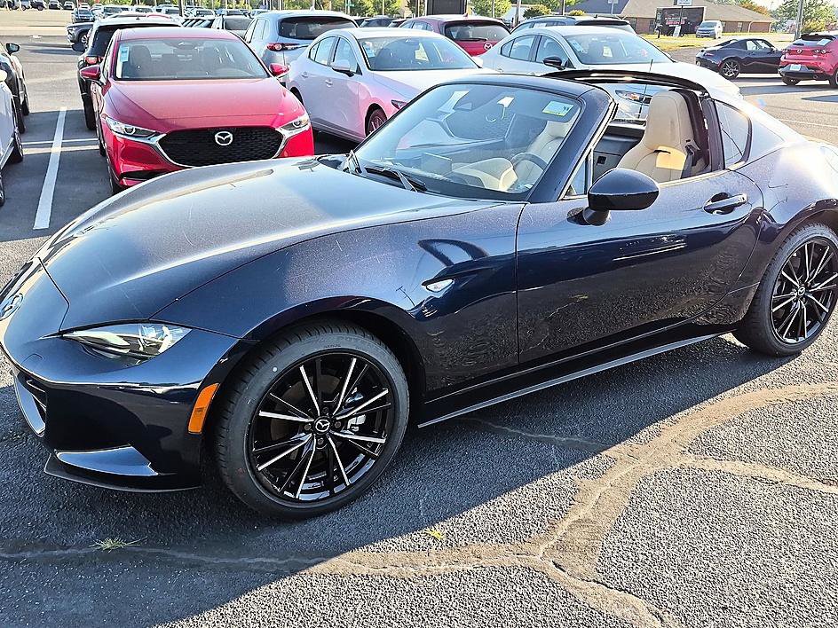 New 2026 MAZDA MX-5 Miata RF Grand Touring RWD image 35