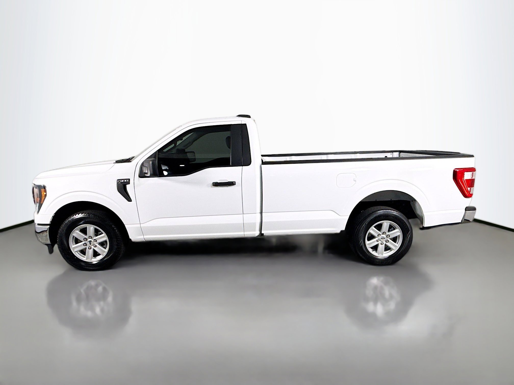 Used 2023 Ford F150 XL w/ XL Chrome Appearance Package image 6