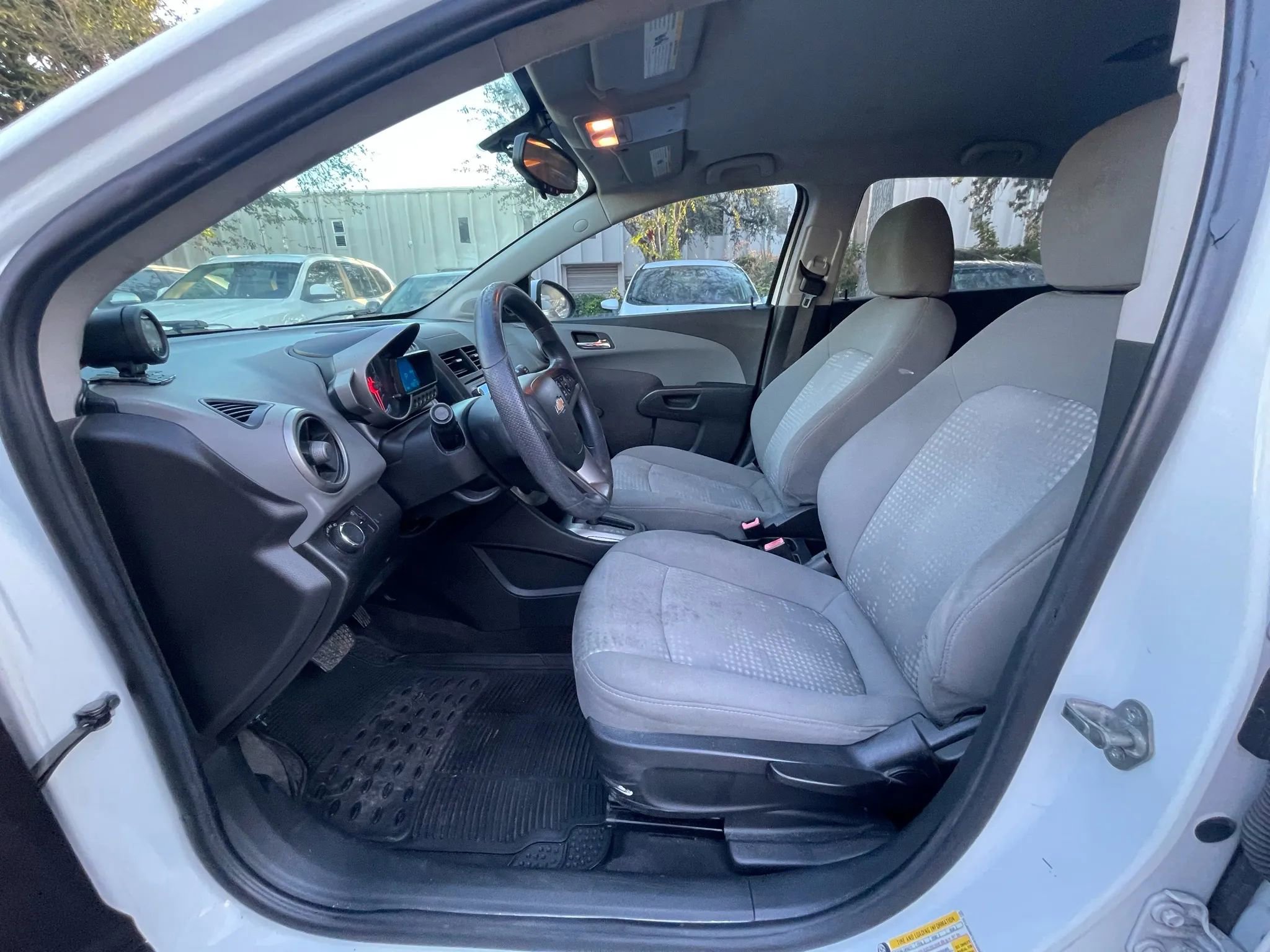 Used 2014 Chevrolet Sonic LS image 22