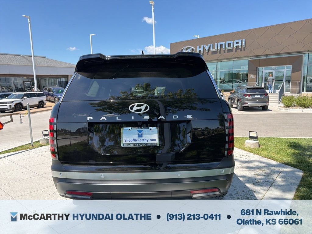 Used 2026 Hyundai Palisade SEL FWD image 13