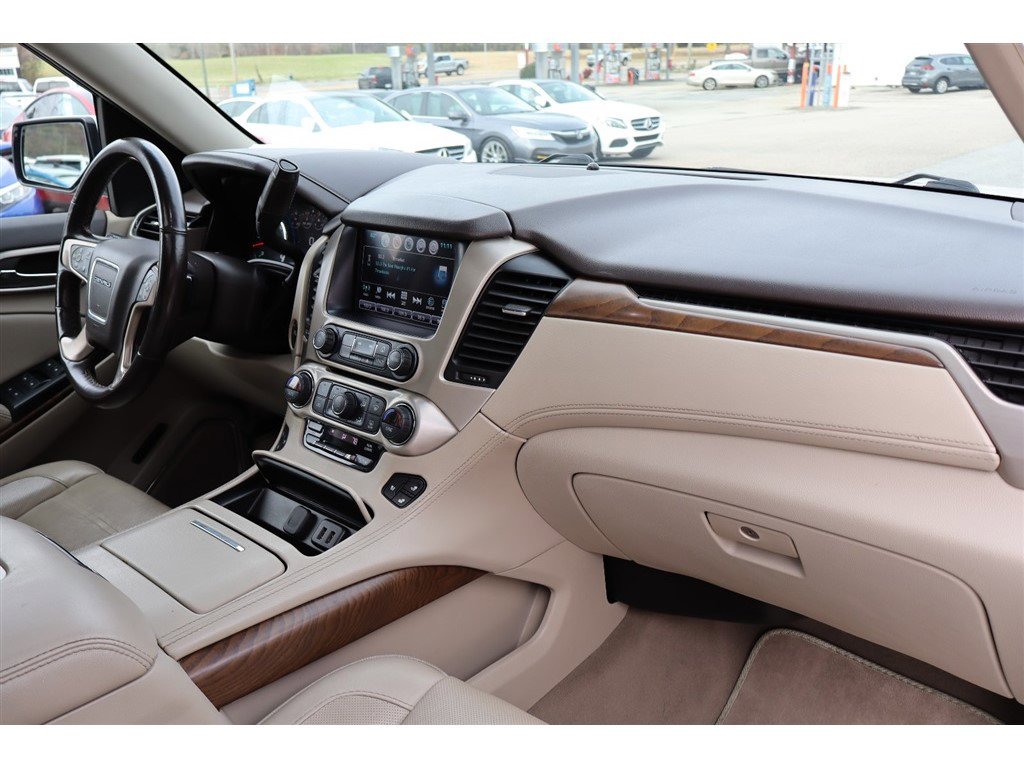Used 2020 GMC Yukon Denali w/ Open Road Package image 27