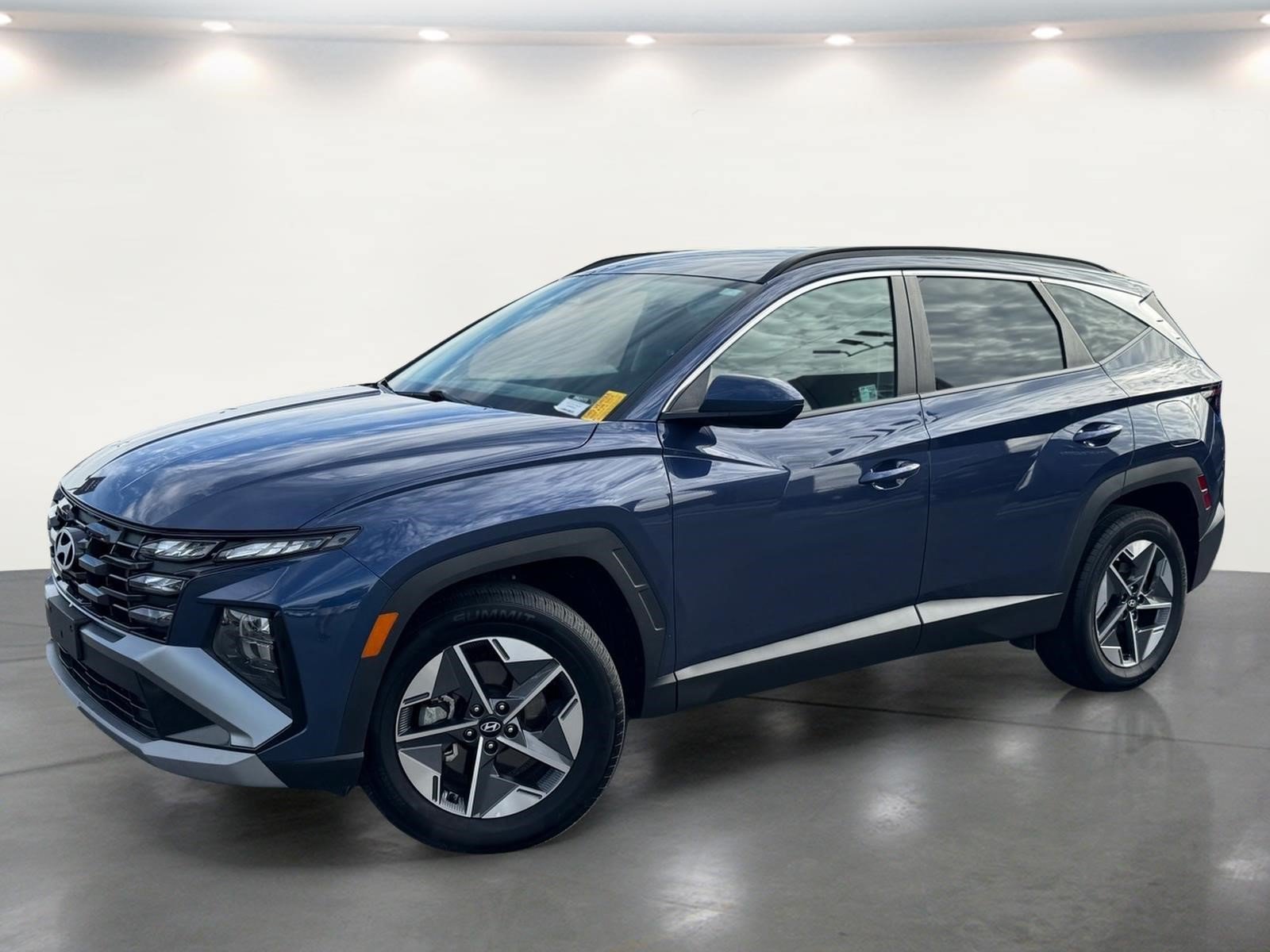 Used 2025 Hyundai Tucson SEL AWD/4WD image 1