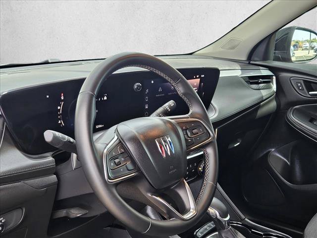 Used 2025 Buick Encore GX Preferred FWD image 13