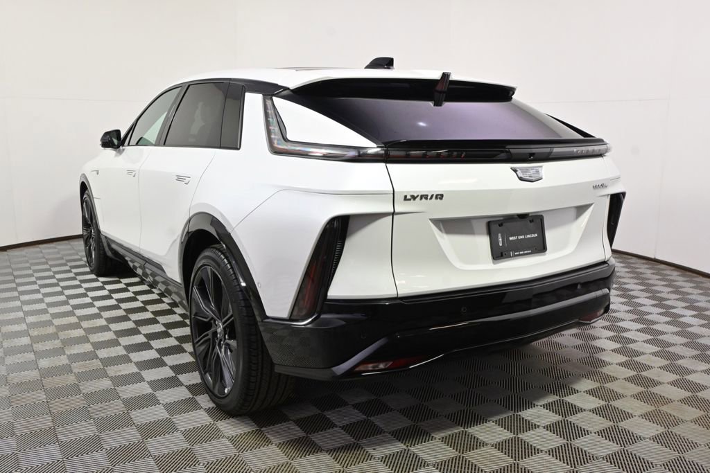 New 2025 Cadillac Lyriq Sport w/ Nappa Leather Package image 4
