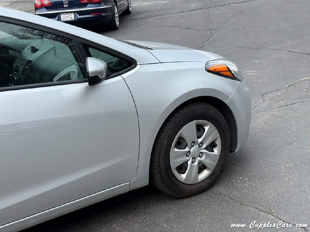 Used 2015 Kia Forte LX image 42