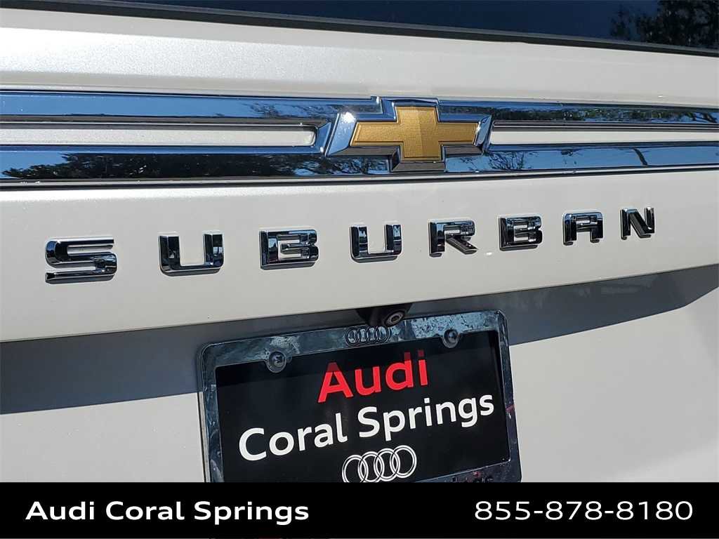 Used 2021 Chevrolet Suburban Premier image 15