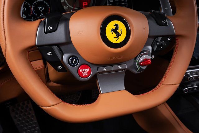 Certified 2019 Ferrari Portofino image 35