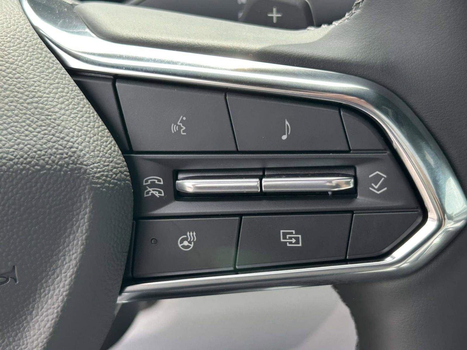 New 2026 Chevrolet Suburban Premier AWD/4WD image 23
