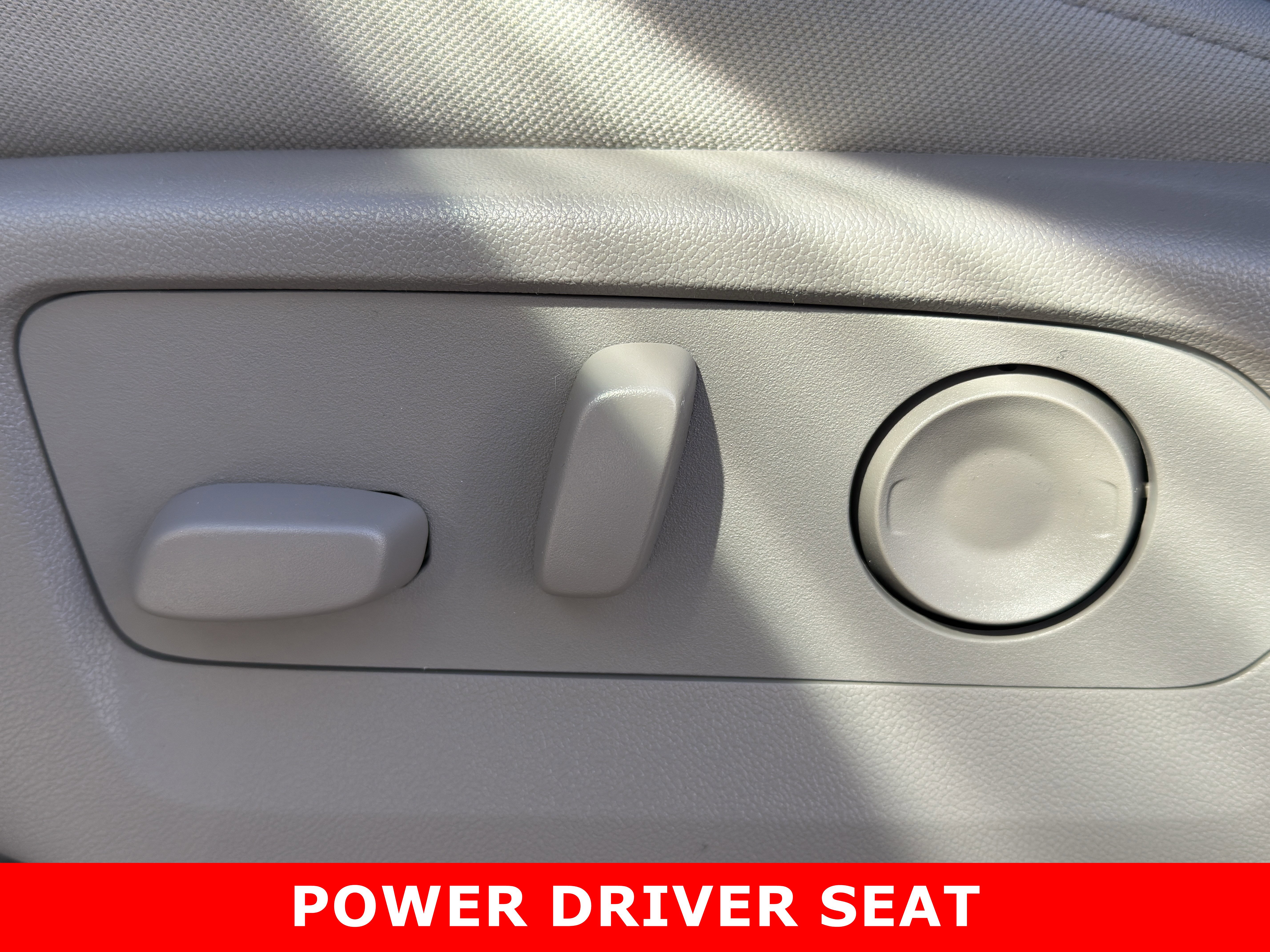 New 2026 GMC Sierra 3500 SLE image 18