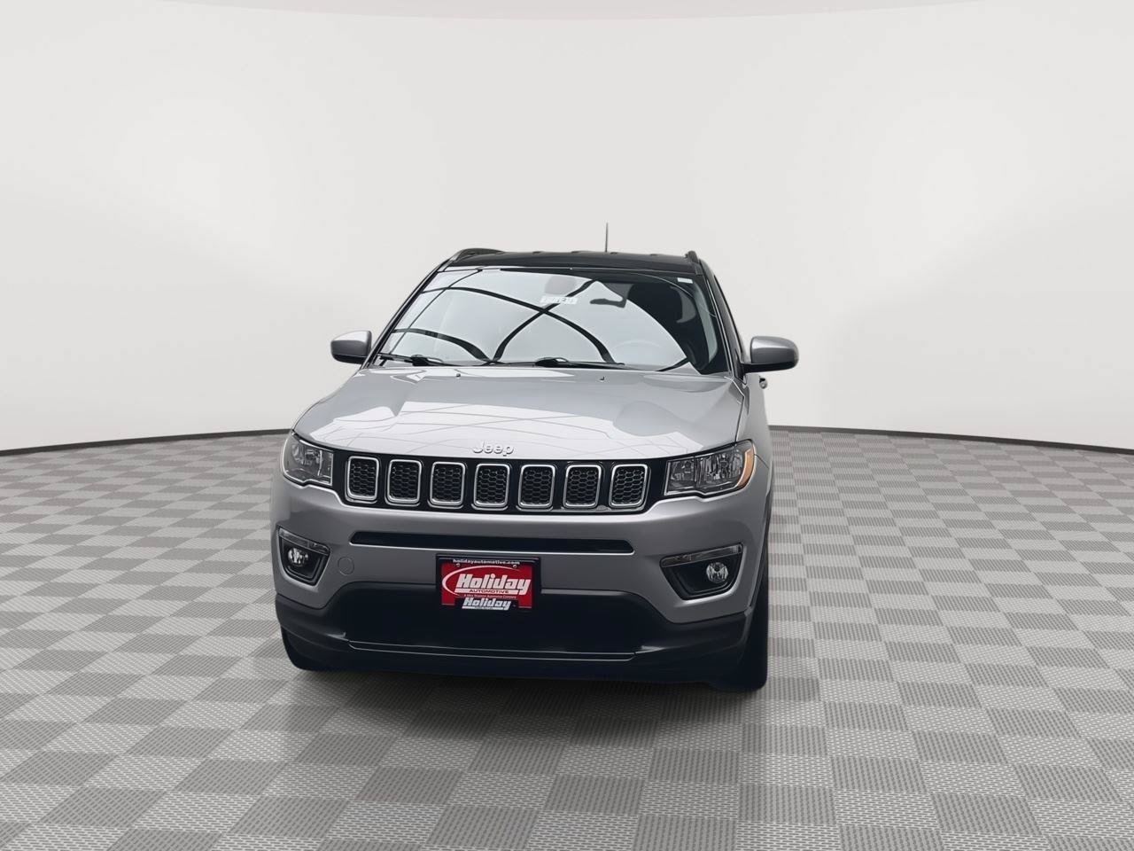 Used 2020 Jeep Compass Latitude w/ Cold Weather Group AWD/4WD image 30