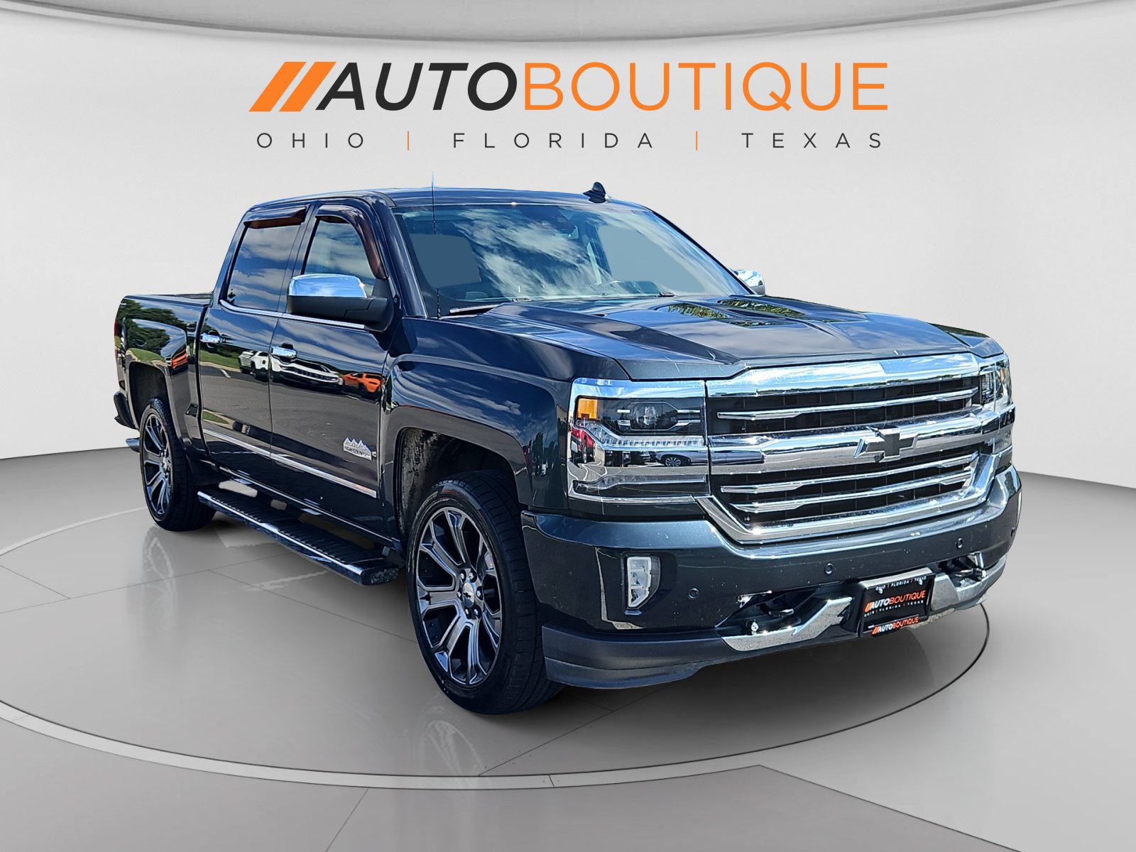 Used 2018 Chevrolet Silverado 1500 High Country AWD/4WD image 7