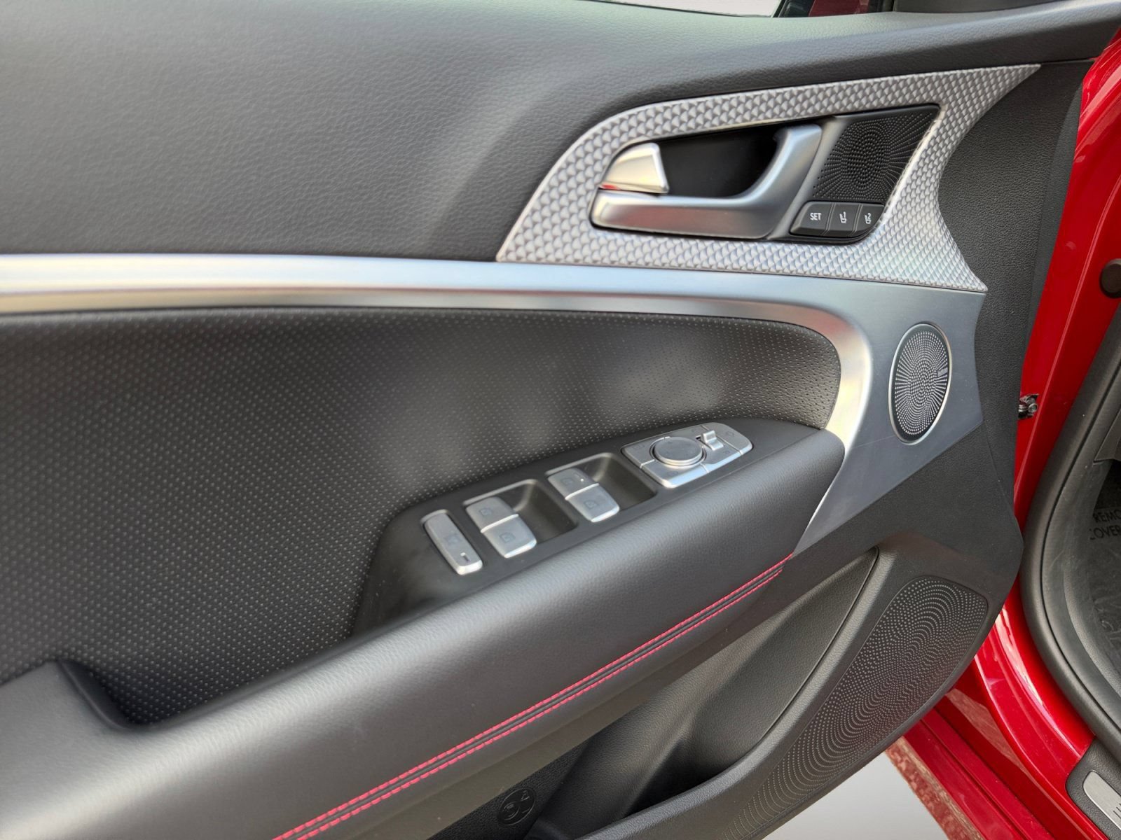 Used 2023 Genesis G70 2.0T w/ Sport Prestige Package AWD/4WD image 15
