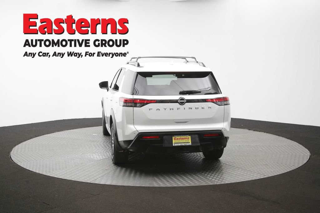 Used 2024 Nissan Pathfinder SV w/ SV Premium Package AWD/4WD image 40