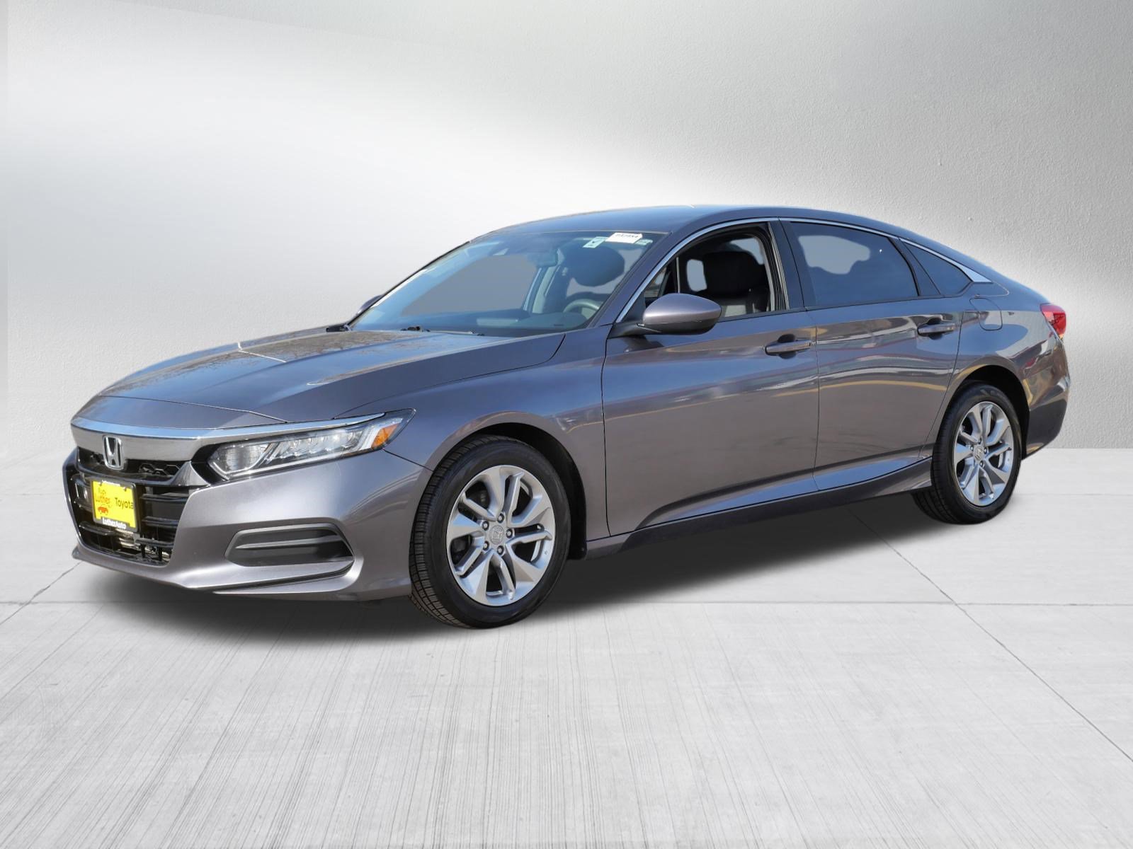 Used 2018 Honda Accord LX image 3