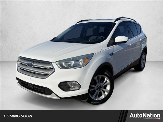 Used 2018 Ford Escape SE image 1