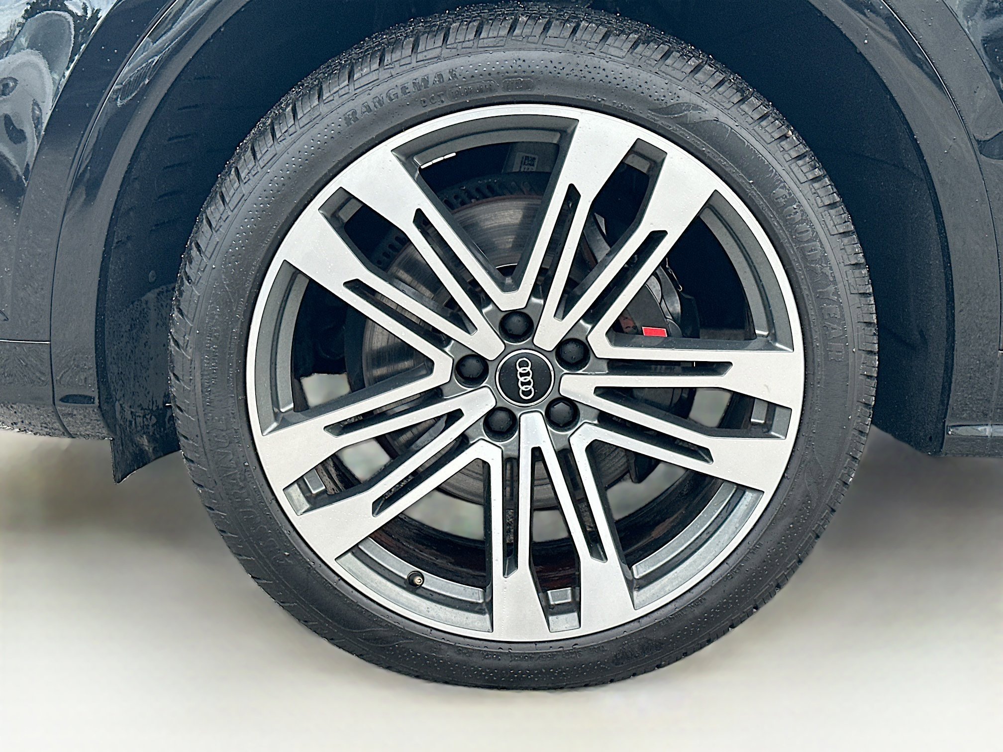 Used 2020 Audi SQ5 Premium Plus image 39