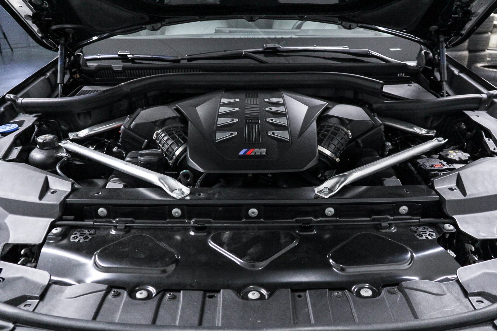 Used 2025 BMW X6 M60i AWD/4WD image 27
