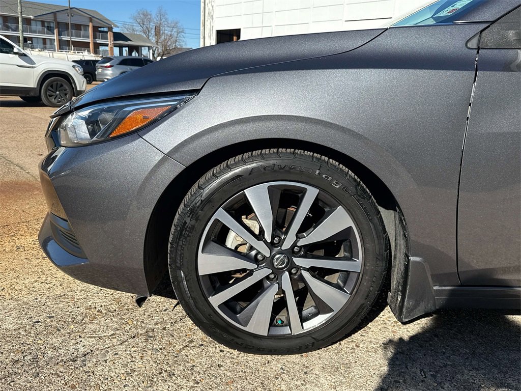 Used 2021 Nissan Sentra SV w/ SV Premium Package image 5