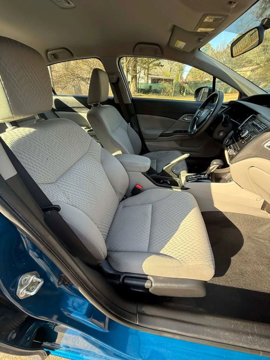 Used 2015 Honda Civic LX image 11