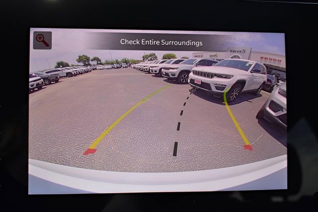 Used 2024 Jeep Wagoneer L Series II w/ Premium Group I image 23