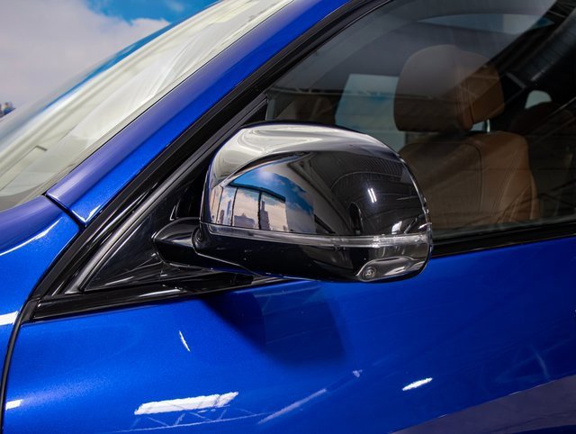 Certified 2023 BMW X7 M60i image 10