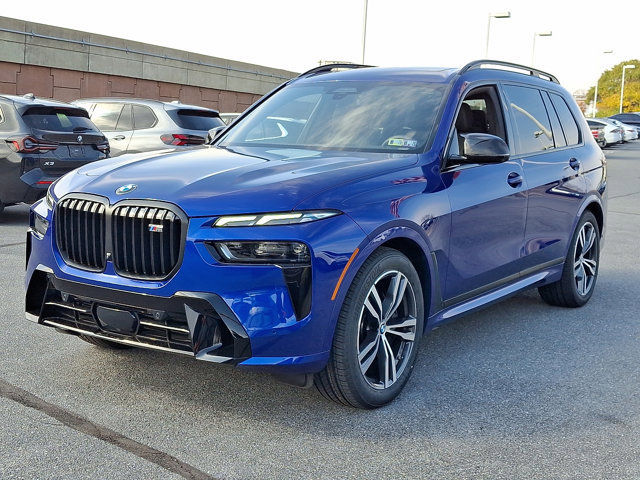 Certified 2025 BMW X7 M60i image 3