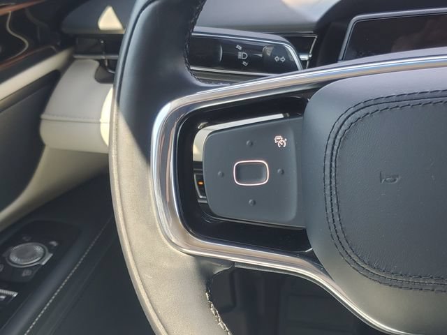 Certified 2024 Lincoln Nautilus Premier AWD/4WD image 15