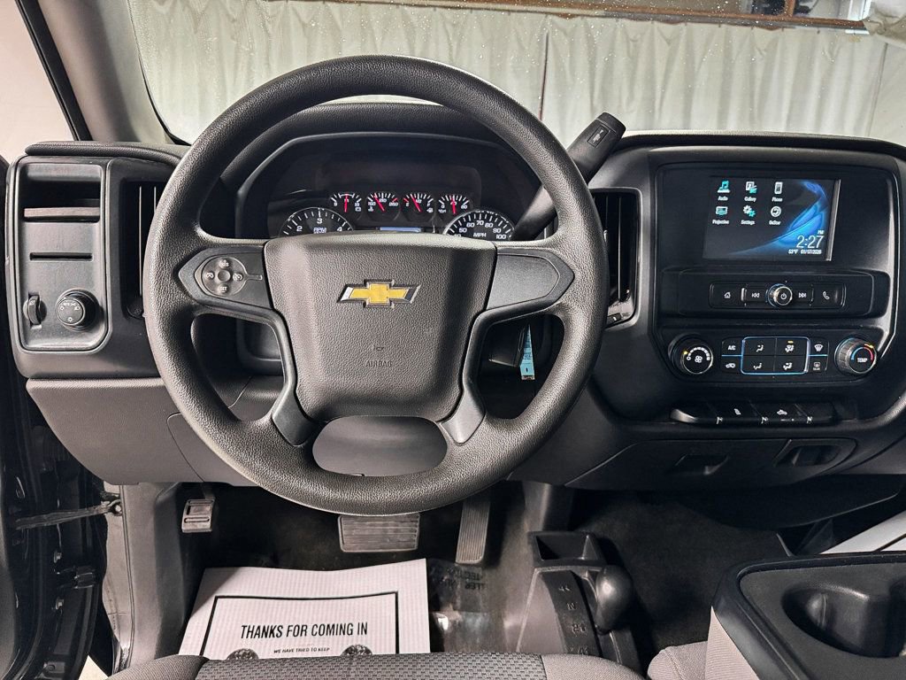 Used 2018 Chevrolet Silverado 1500 Custom w/ Custom Value Package AWD/4WD image 10