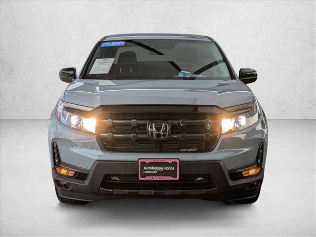 Used 2025 Honda Ridgeline Sport+ image 2