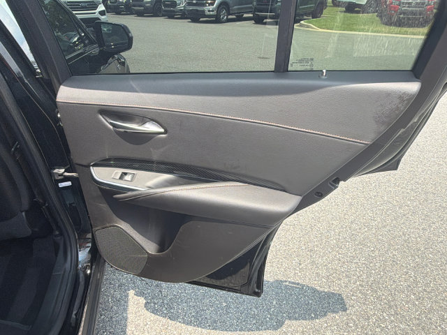 Used 2023 Cadillac XT4 Sport FWD image 16