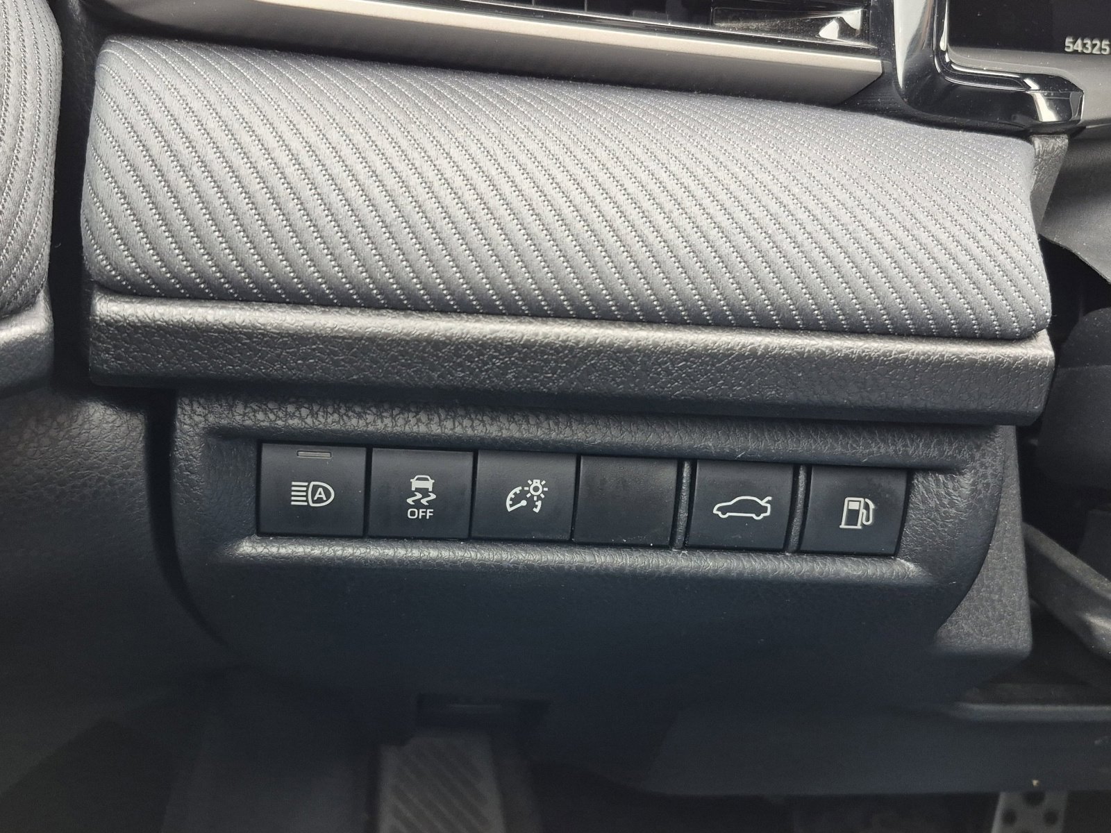 Certified 2025 Toyota Camry SE image 34