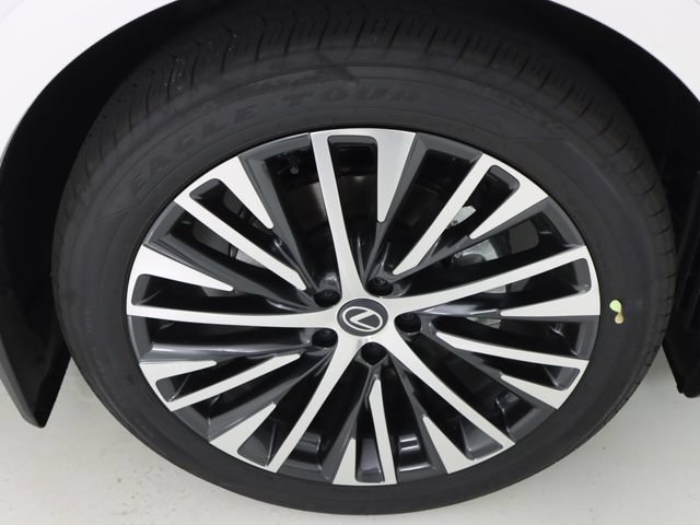 New 2026 Lexus RX 350 AWD image 9