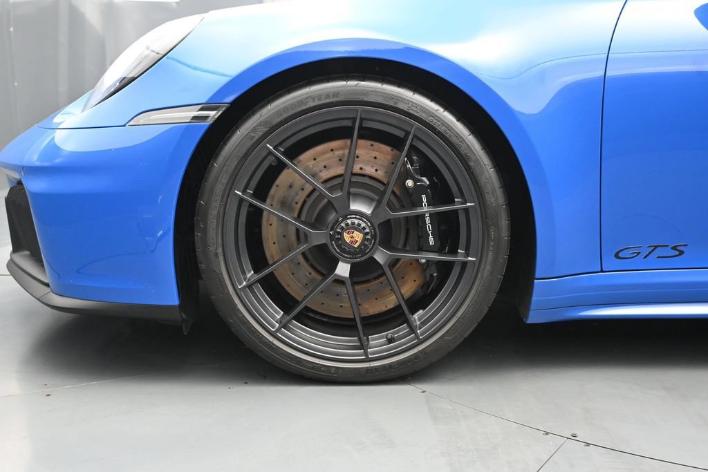 Used 2025 Porsche 911 Carrera GTS RWD image 8