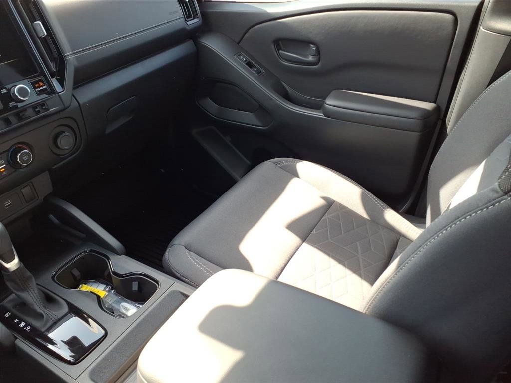 Used 2026 Nissan Frontier SV w/ Tow Package image 19