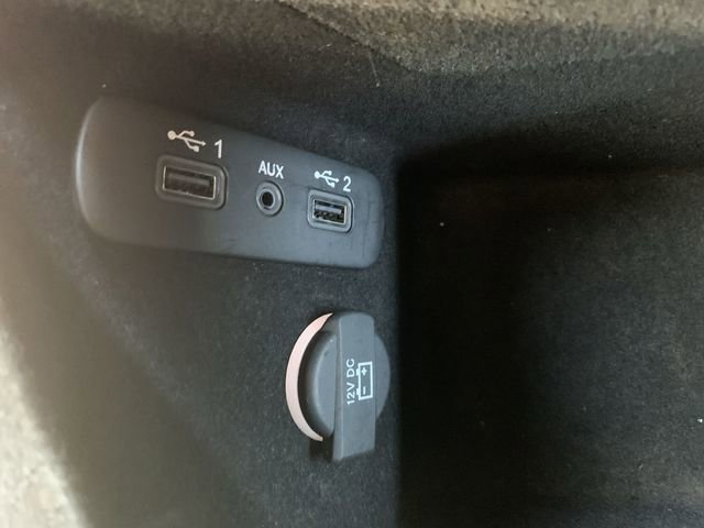 Used 2019 Dodge Challenger R/T RWD image 24