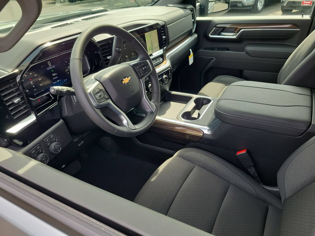 New 2026 Chevrolet Silverado 2500 LT w/ All Star Edition AWD/4WD image 3