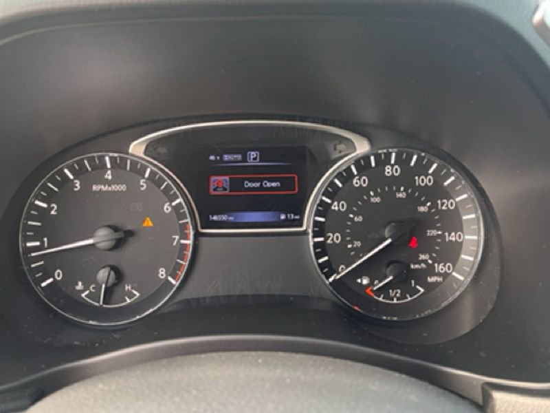 Used 2017 Nissan Pathfinder S image 17