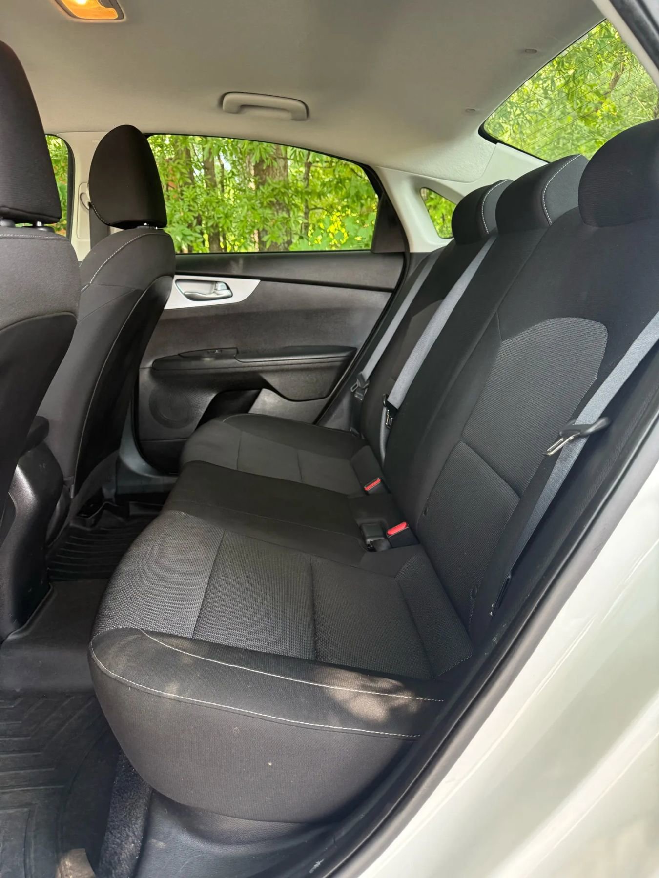 Used 2023 Kia Forte LXS image 6