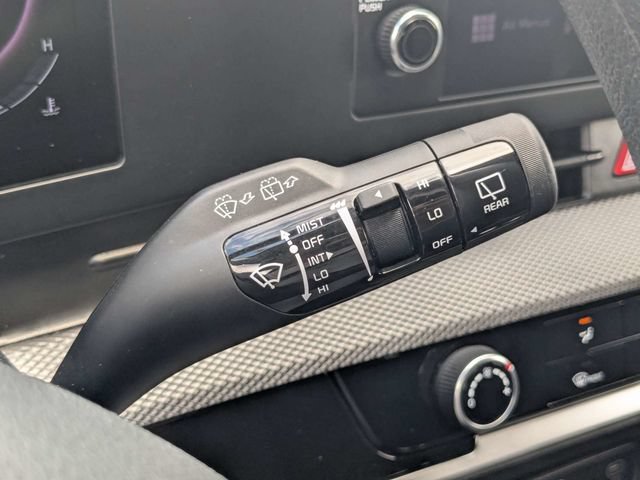 Used 2023 Kia Sportage LX FWD image 25