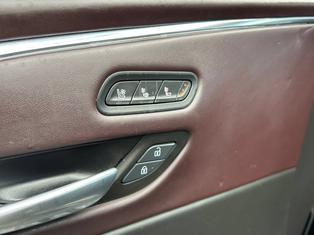 Used 2024 Cadillac Escalade Sport Platinum AWD/4WD image 34