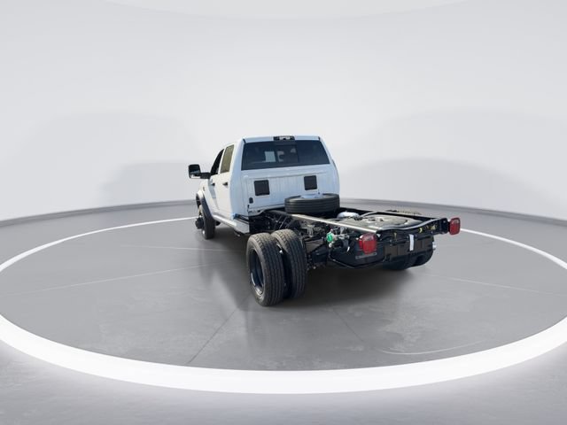 New 2026 RAM 5500 Tradesman AWD/4WD image 7