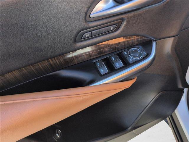 Used 2023 Cadillac XT4 Sport image 12