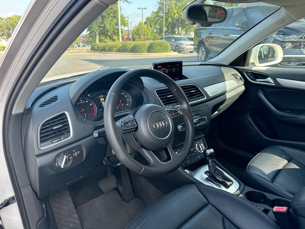 Used 2015 Audi Q3 2.0T Premium Plus AWD/4WD image 10