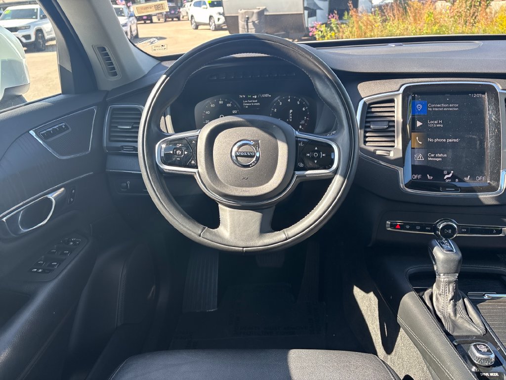 Used 2020 Volvo XC90 T5 Momentum AWD/4WD image 17