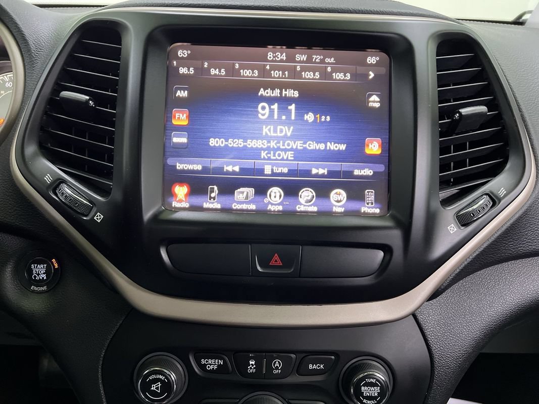 Used 2015 Jeep Cherokee Limited AWD/4WD image 22