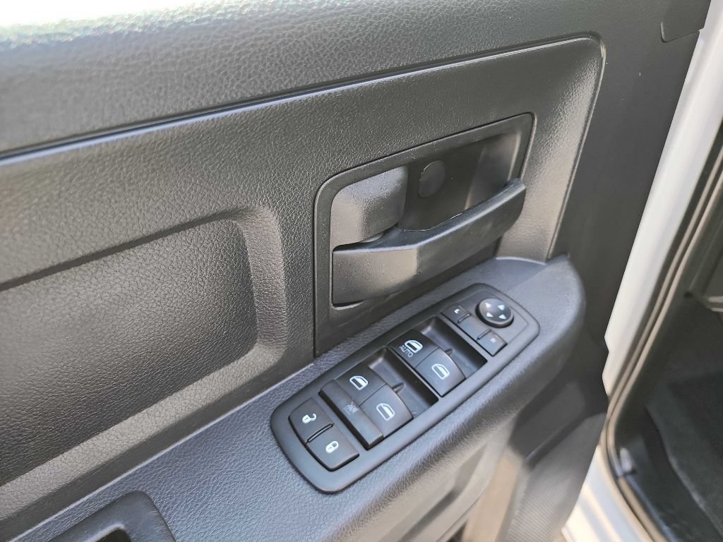Used 2015 RAM 1500 Tradesman RWD image 14