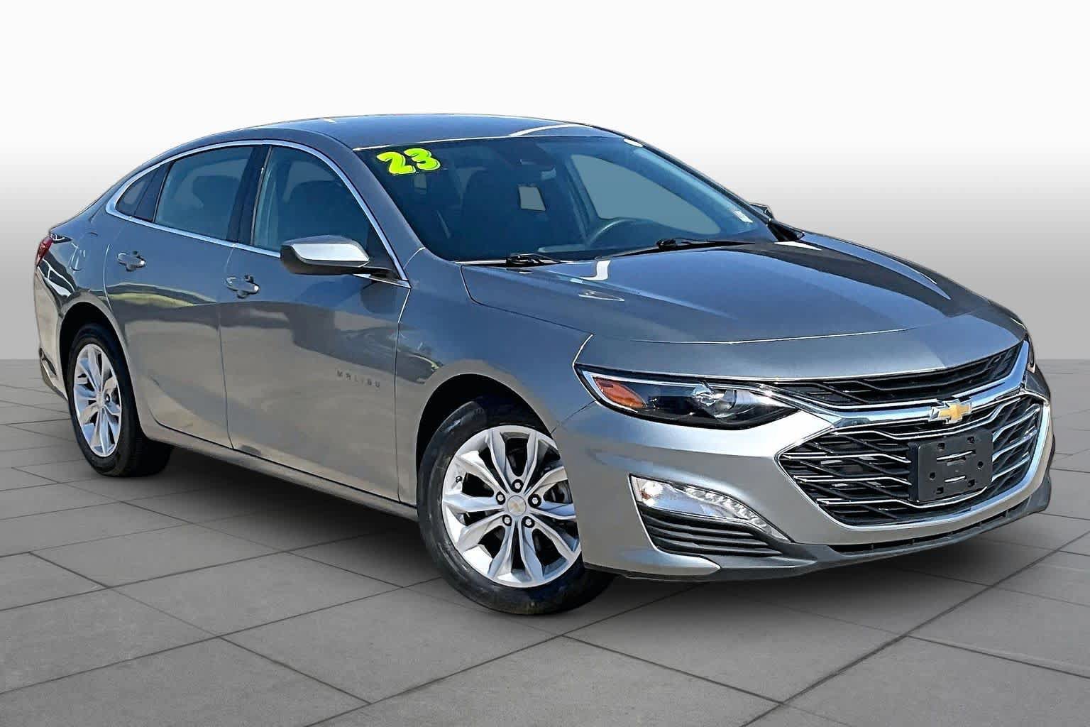 Used 2023 Chevrolet Malibu LT FWD image 3